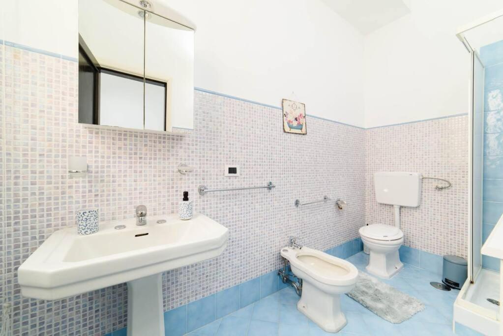Appartamento Casa Vivi Salerno Esterno foto